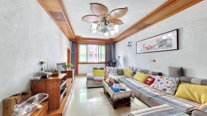 滨江怡苑二手房实景图