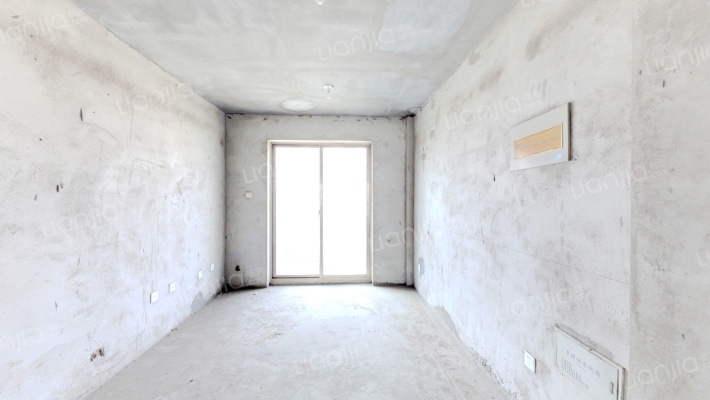 高尔夫滨海华庭二手房实景图