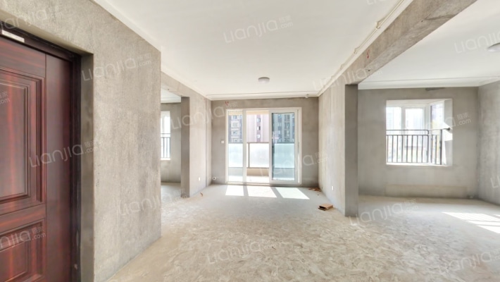 新兴岚湾二期二手房实景图