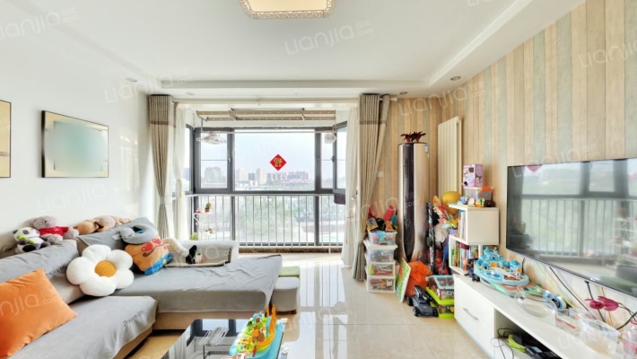 润龙家园二手房实景图