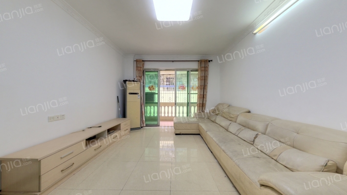 名都世家二手房实景图