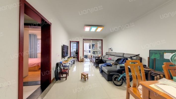 保利城一期二手房实景图