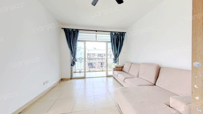 桦润馨居C区二手房实景图