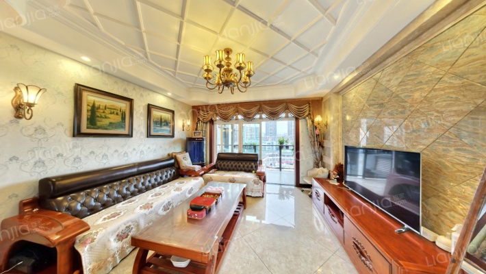 巴国龙庭二手房实景图