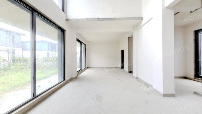 海上湾然景轩二手房实景图