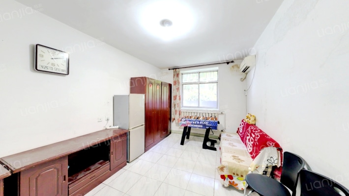 集安里二手房实景图