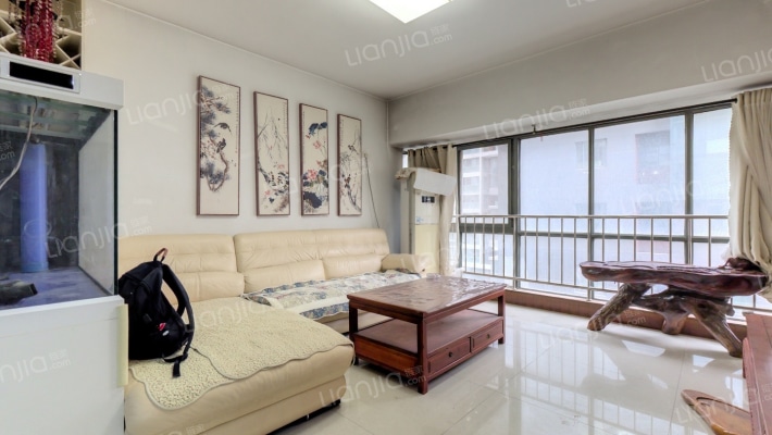 米罗蓝山二手房实景图