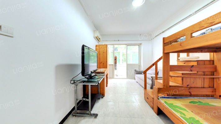 山东经济学院教工宿舍二手房实景图