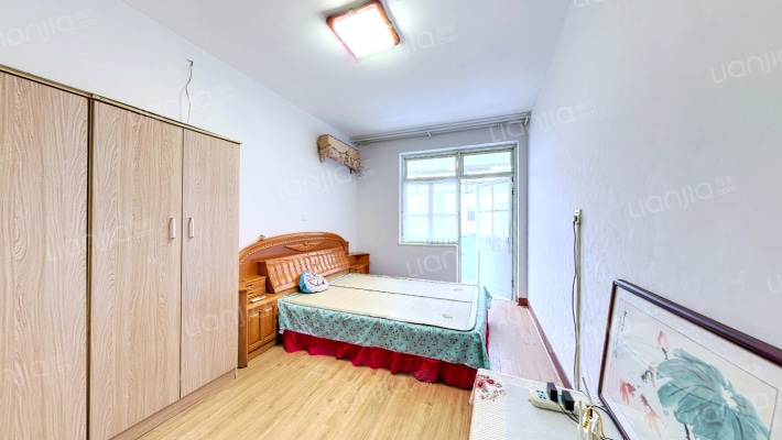 山汽改生活区二手房实景图