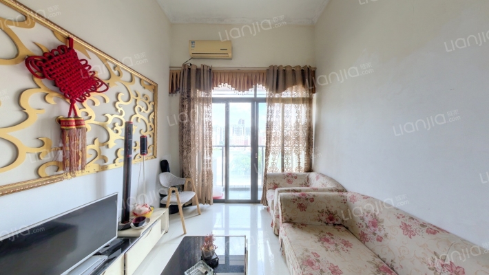 城市假日三期二手房实景图