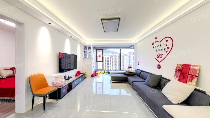 隐山观湖C区二手房实景图