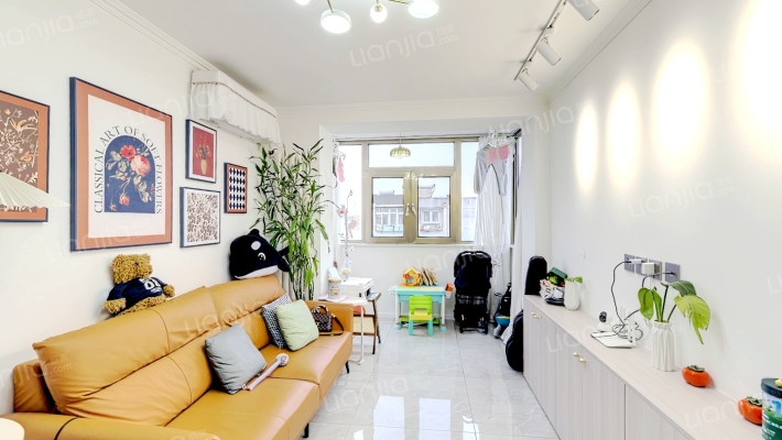 云岗南区东里21二手房实景图