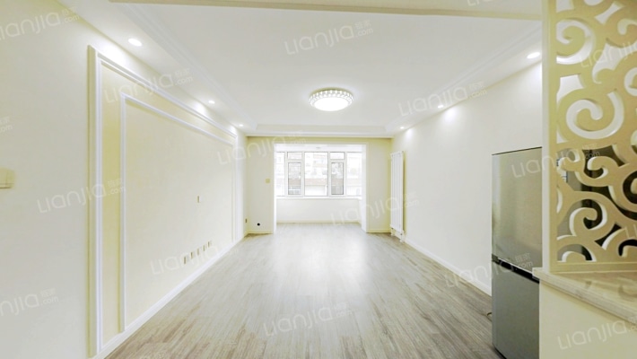 新月街二手房实景图