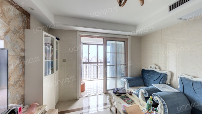 盛和花半里二手房实景图