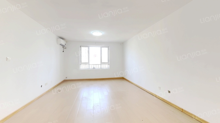 经贸大学东苑住宅楼二手房实景图