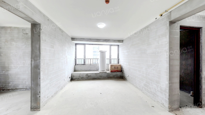 绿城云杉郡二手房实景图