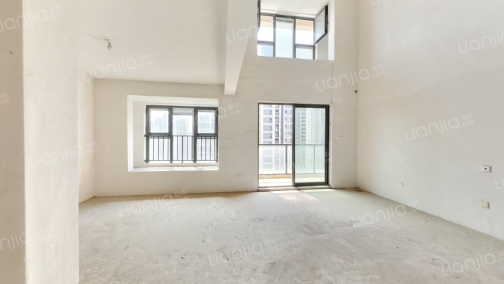 荷岸晓风二手房实景图