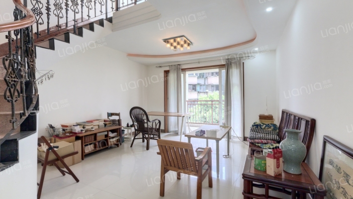 鸿业新天地和苑二手房实景图