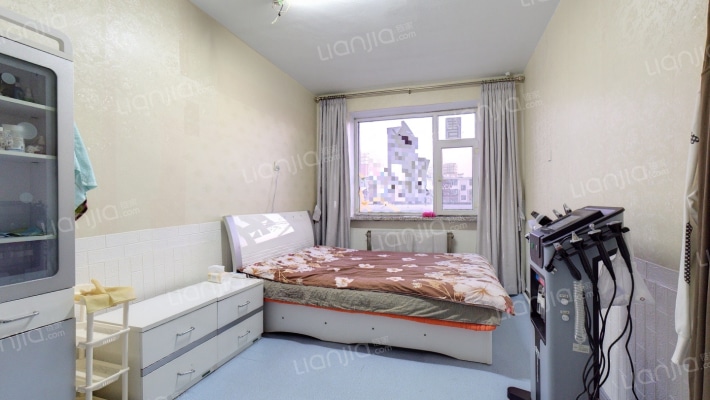 送配电小区二手房实景图