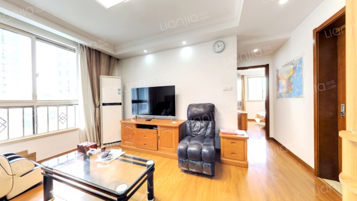 虹桥向日葵公寓二手房实景图