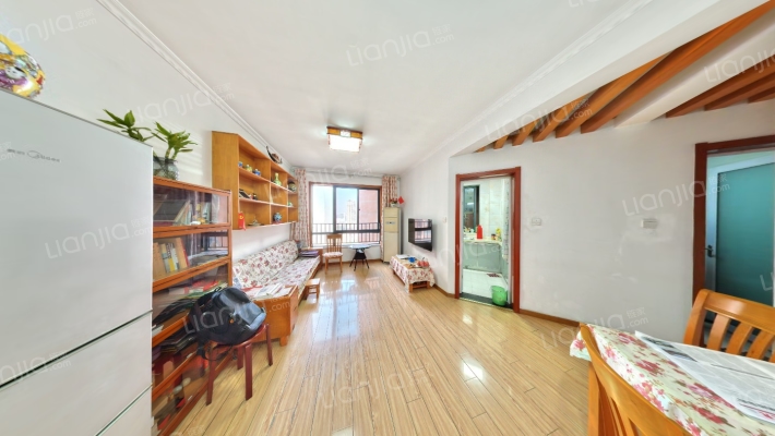 中振和润华府二手房实景图