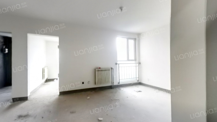 西泽园枫谷二手房实景图