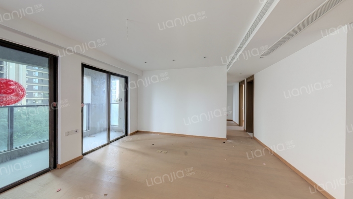 洪大新力合悦滨江二手房实景图