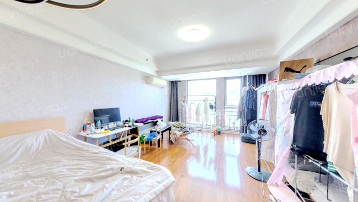 万达5号写字楼二手房实景图