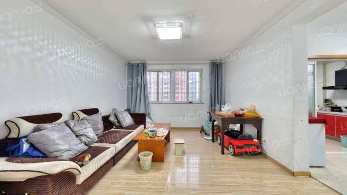 聚瑞家园二手房实景图