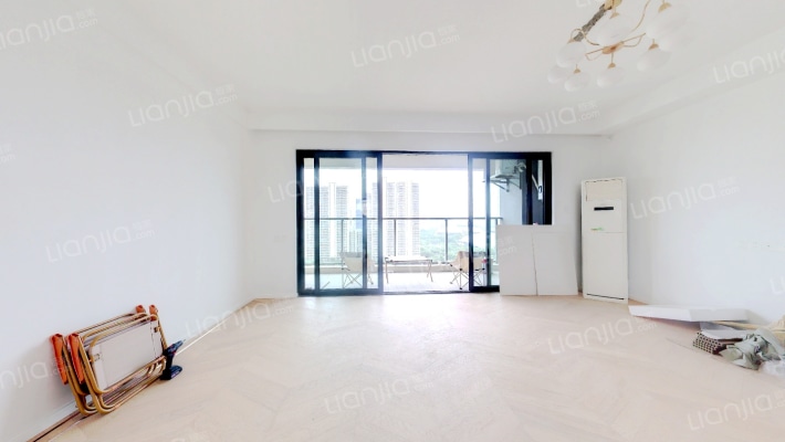 凤栖云筑二手房实景图