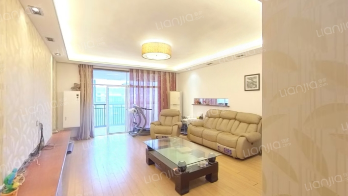 怡馨花地二手房实景图