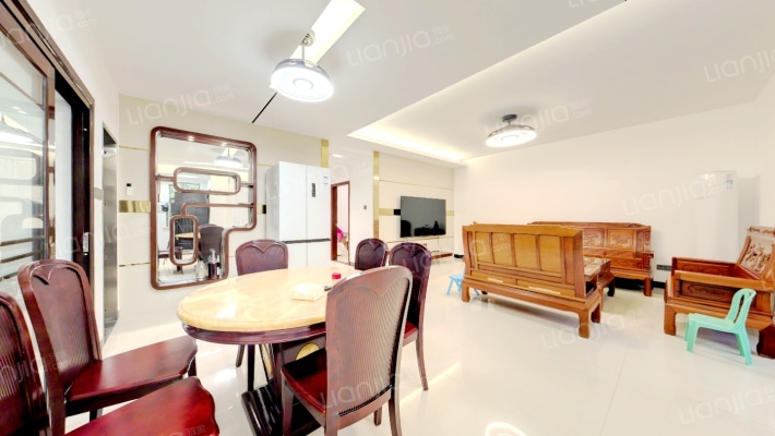 半岛1号一期二手房实景图