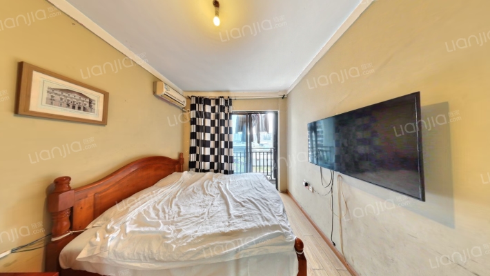 龙湖U城一组团二手房实景图