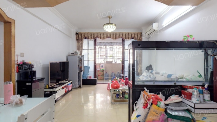 新景花苑二手房实景图