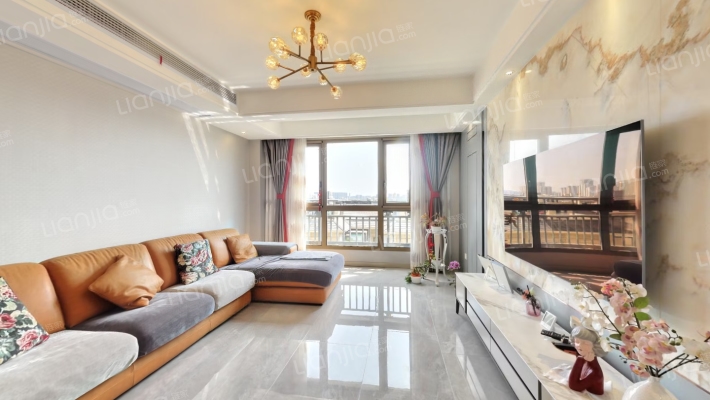 融创石湖桃花源二手房实景图