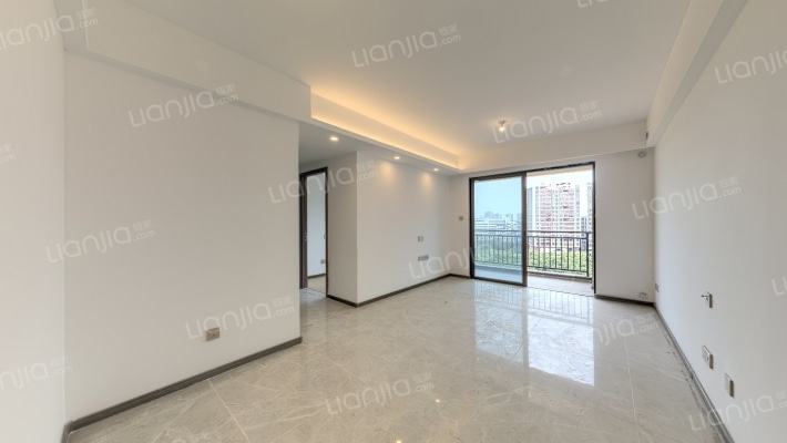 雅居乐滨江雅苑二手房实景图