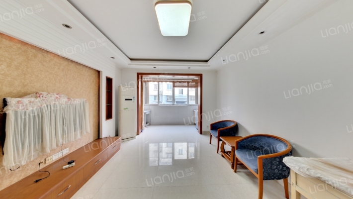 温莎花园二手房实景图