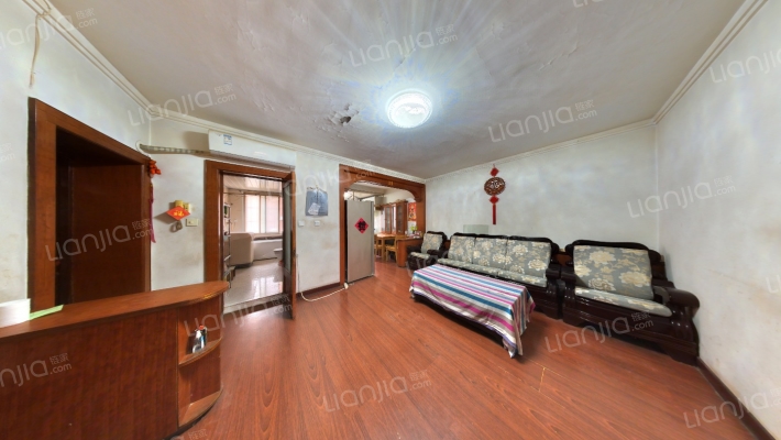 岭前街二手房实景图