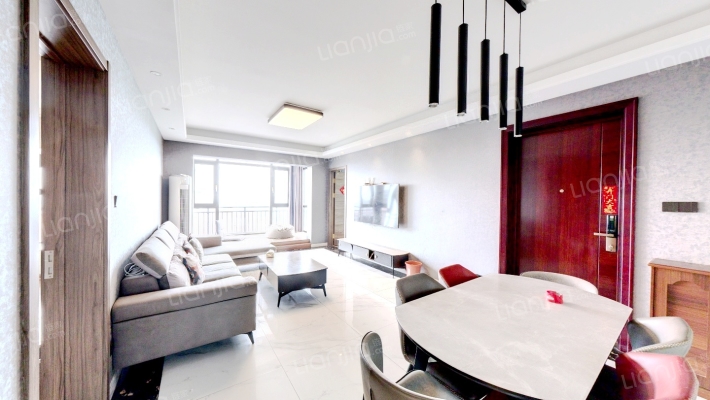 碧桂园凤城南苑西区二手房实景图