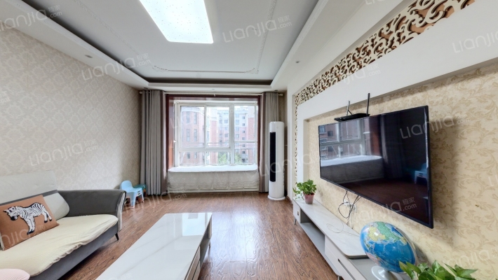 逸湖名居二手房实景图