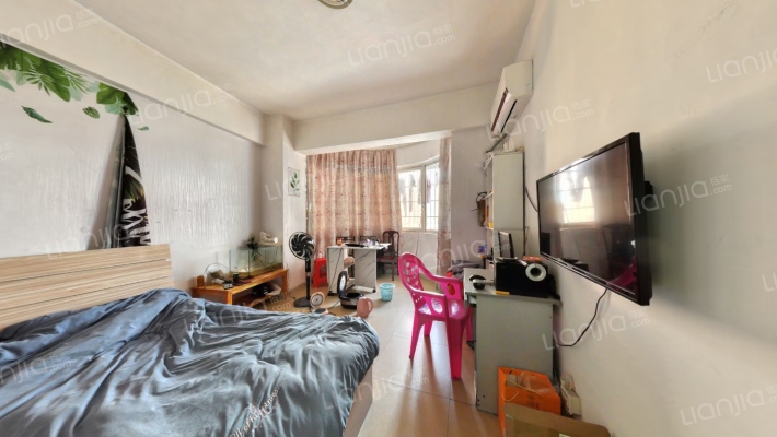 虹冠大厦二手房实景图