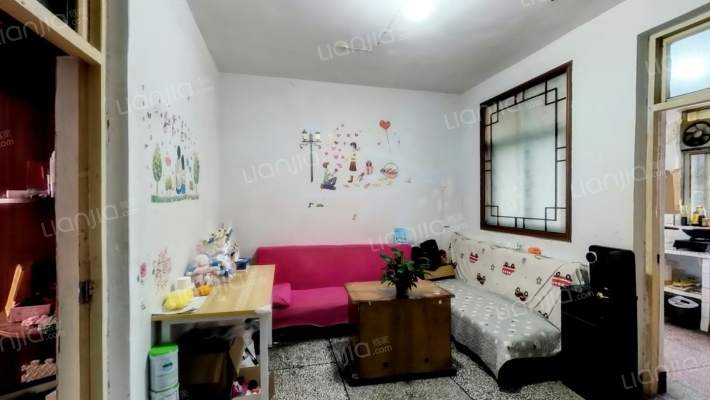 安装公司北院二手房实景图