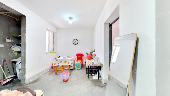 泾港花苑二手房实景图