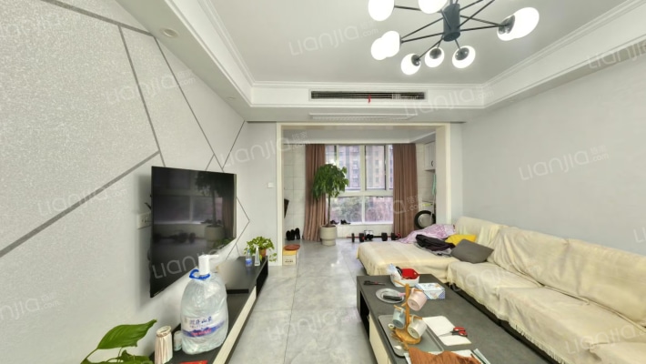 白龙花苑二手房实景图