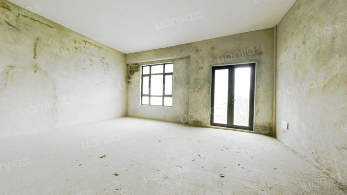 中信香樟墅二手房实景图