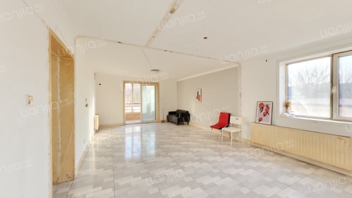 龙跃苑四区二手房实景图