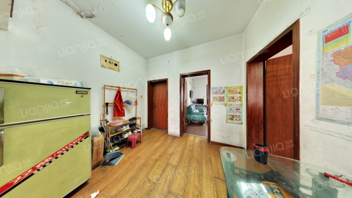 化工院二手房实景图