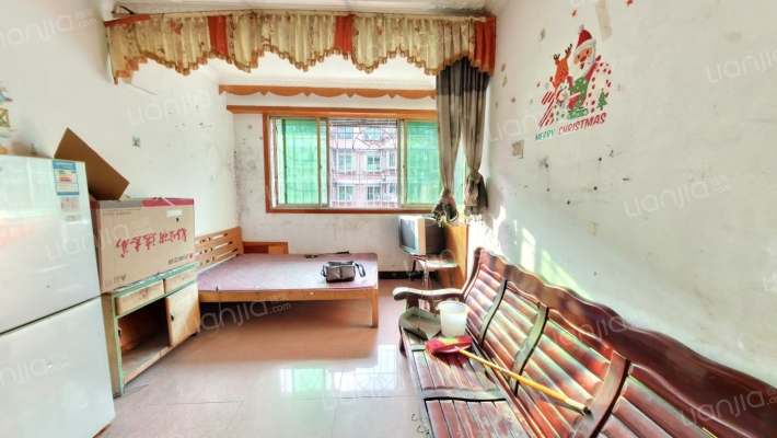 兰花小区六小区二手房实景图