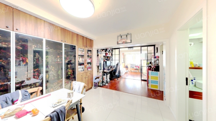 宝城大厦二手房实景图