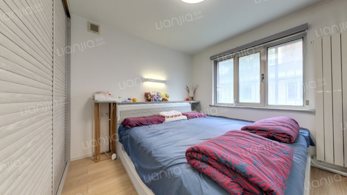 中直5号院二手房实景图